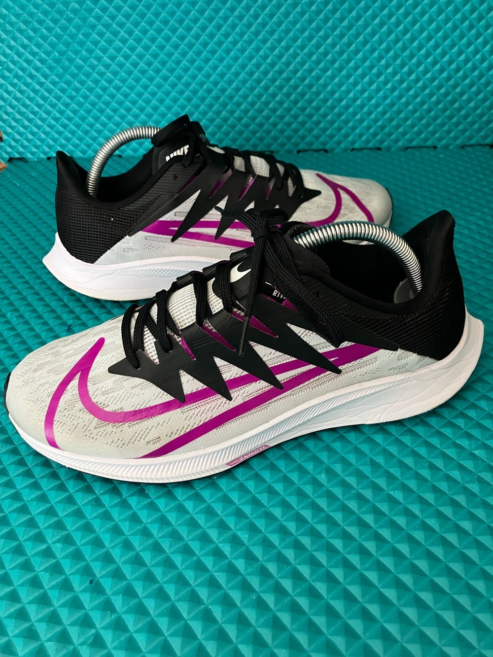 NIKE Zoom Rival Fly Women running shoes | 8.5